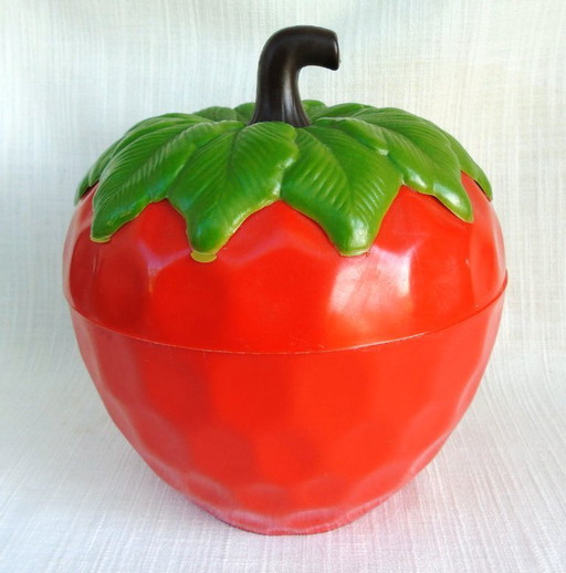 Vintage Strawberry Ice Bucket | 1970s Plastic Barware | Retro Fruit Ice Bucket | Mid-Century Bar Accessory