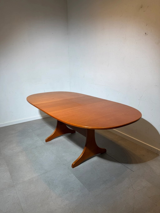 Mesa de comedor extensible de teca de estilo vintage – Moderno de mediados de siglo – eettafels
