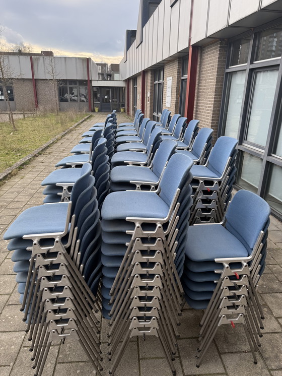 Image 1 of Lot de 100x Modèle DSC106, Giancarlo Piretti, Castelli '80