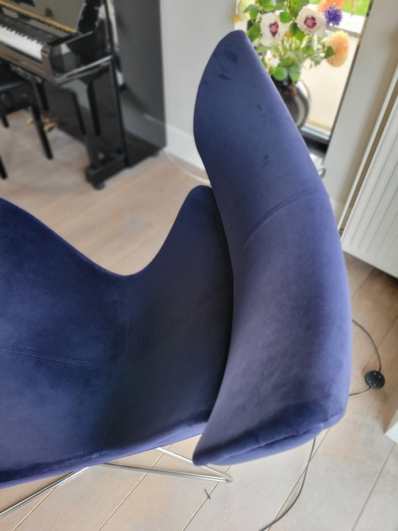 Image 1 of Imola fauteuil Bo Concept velours blauw