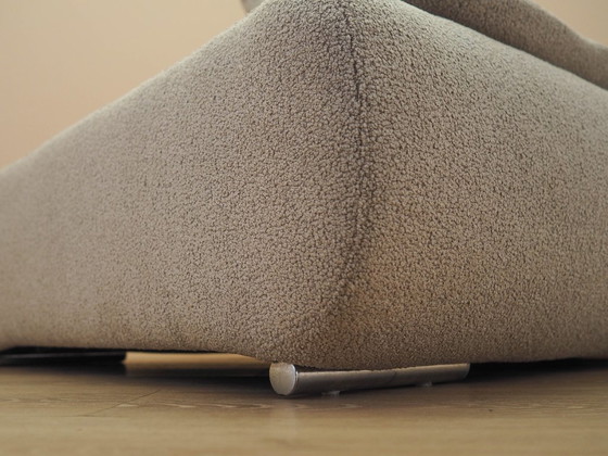 Image 1 of Beige bank, Italiaans design, jaren 80, gemaakt in Italië