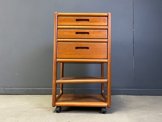 Image 1 of Cassettiera Mid Century di Dyrlund, anni '70