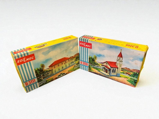 Pair of Edilmec CoMa assembly kits from the 1960s