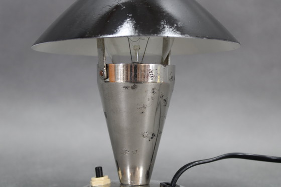 Image 1 of 1930er Bauhaus-Tischlampe mit verstellbarem Schirm, Tschechoslowakei
