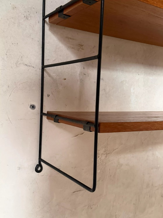 Vintage teakhouten draadwandplank in String-stijl. – Wandrek, Metal (photo 6 of 9)