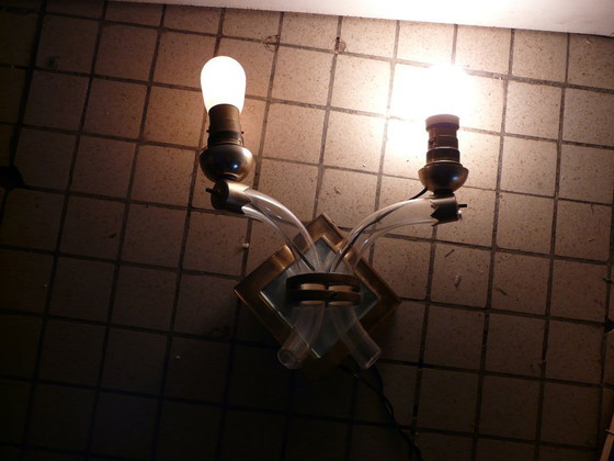 Image 1 of Aplique de pared Art Decó de 2 brazos con espejo y latón.