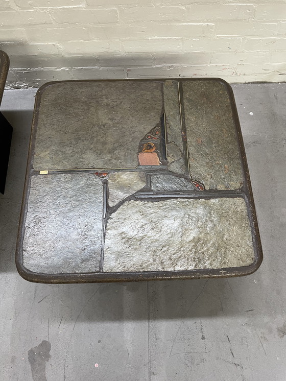 Image 1 of 2 tables d'appoint en pierre naturelle, Paul Kingma