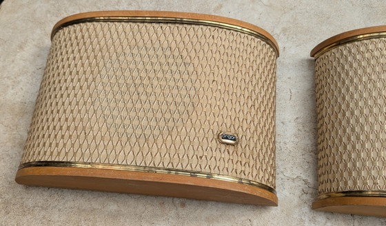 Sistema di altoparlanti per trasmissioni radiofoniche degli anni '50, modificato. – Oggetti decorativi, Metal (photo 2 of 15)