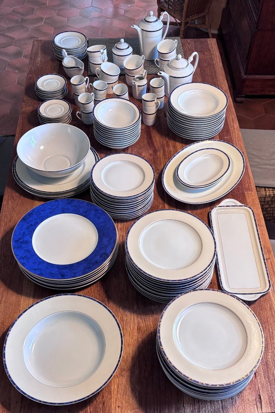 Image 1 of Service de table Guy Degrenne. 117 pièces, complet. Porcelaine de Limoges. Neuf.