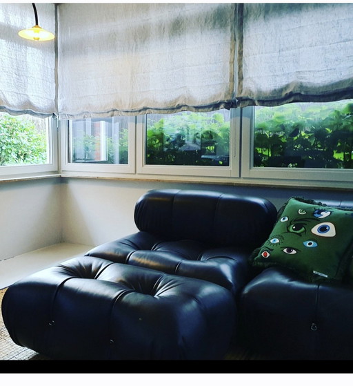 Canapé en cuir CAMALEONDA B&B Italia à partir de 2022 ▪︎ 2 pers. avec pouf