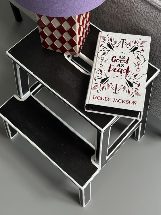 Image 1 of Decoratieve kruk