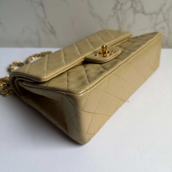 Chanel small classic flap bag beige vintage – Overige tassen, Lamsleer (photo 12 of 17)