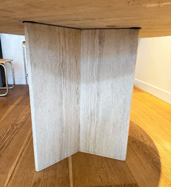 Image 1 of Vintage Italiaanse travertin ronde eettafel ⌀ 120cm