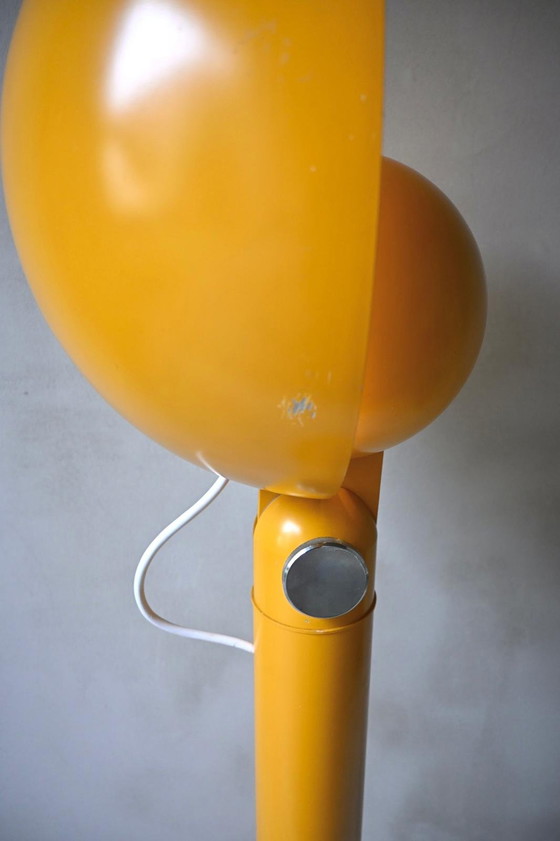 Image 1 of Vloerlamp Cuffia Design Francesco Buzzi voor Bieffeplast in geel