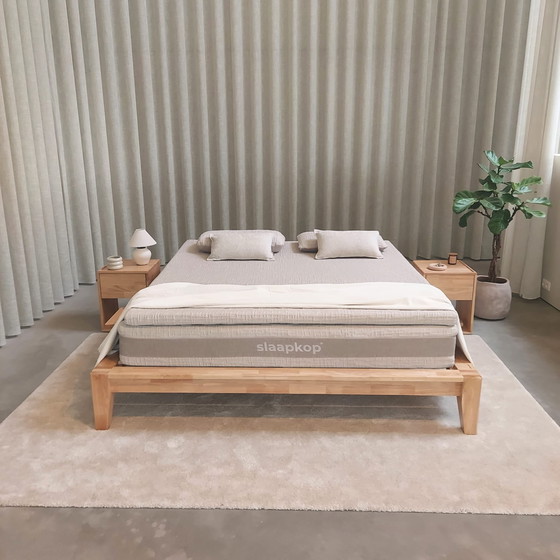 Image 1 of Letto a piattaforma per dormire - 180x200