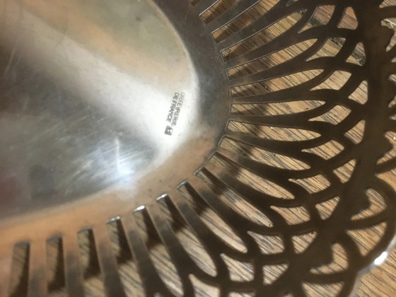 Opengewerkte zilverkleurige metalen broodmand – Schalen, Vintage (photo 3 of 8)