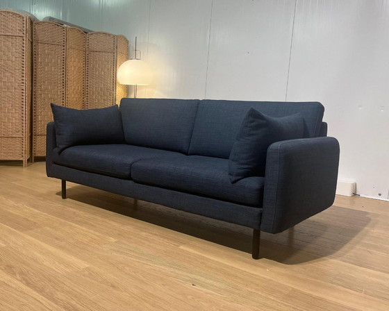 Image 1 of Sofá Bolia Scandinavia de 2,5 plazas, color denim, como nuevo.
