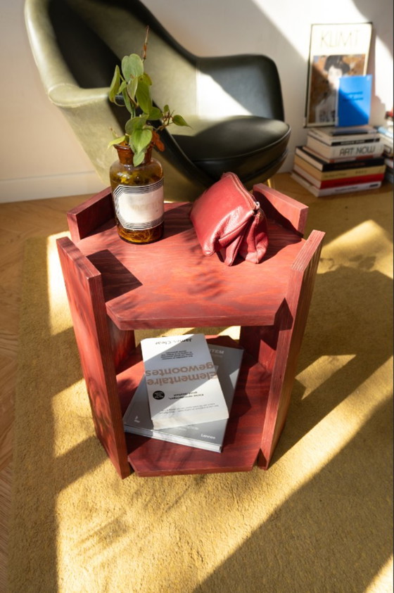 Minimalist Handmade Side Cabinet / Nightstand – Bordeaux Red Wood – Dina De pauw, Side tables (photo 3 of 5)
