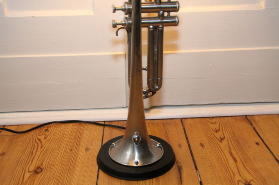 Image 1 of Trompetlamp Vloerlamp Zilver Zwart 100% Duurzaam Uniek