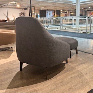 Image 1 of Leolux futeuil Jill + voetbank