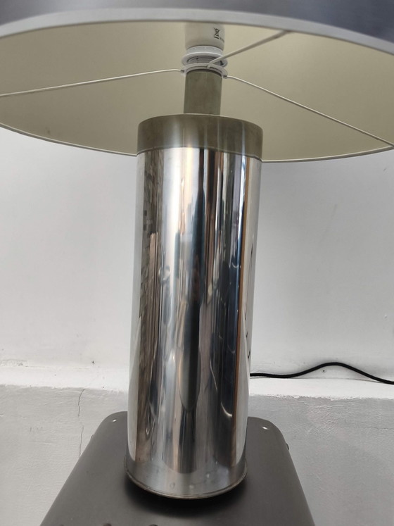 Importante lampada di design cilindrica cromata Italia anni '70, Lampade da tavolo, Metallo, Argentato (foto 5 di 12)