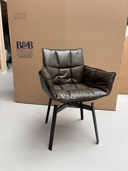 B&B Italia Husk dining chairs swivel 6 available Kora leather