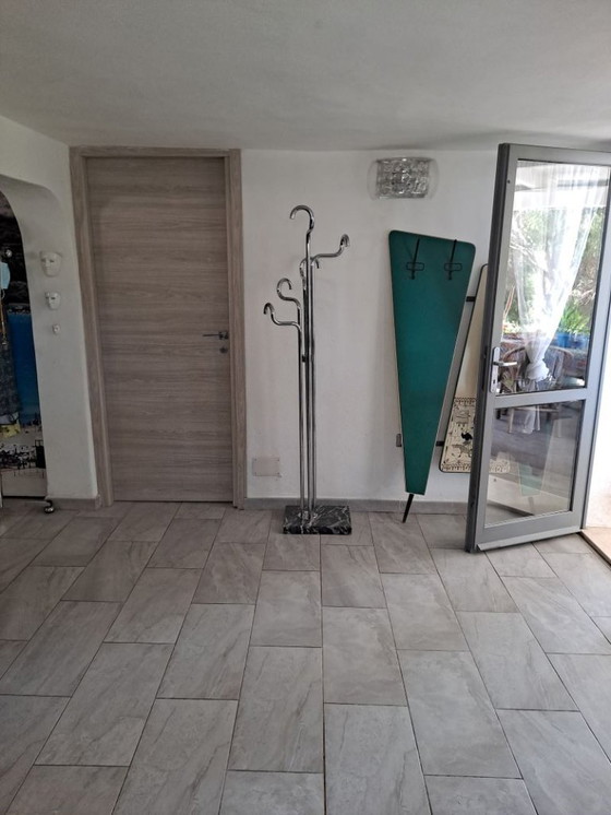 Image 1 of Garderobenständer aus Chrom im italienischen Modernismus der Mitte des 20. Jahrhunderts