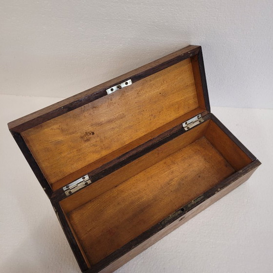 Image 1 of Caja para guantes, madera de palosanto, p. s. XX - Francia