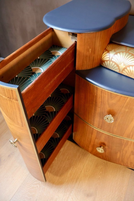 Image 1 of Tocador Art Déco restaurado de nogal con espejo