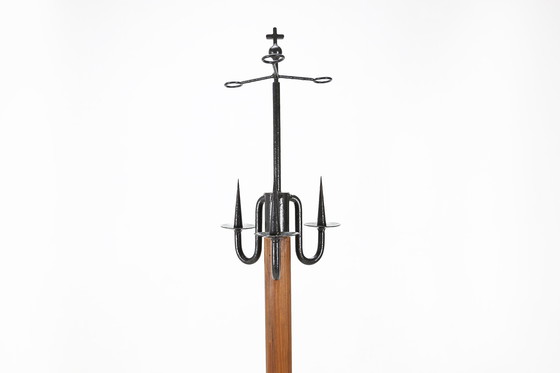 Image 1 of Grande portacandele antico da chiesa in legno e metallo, Francia ca. 1900