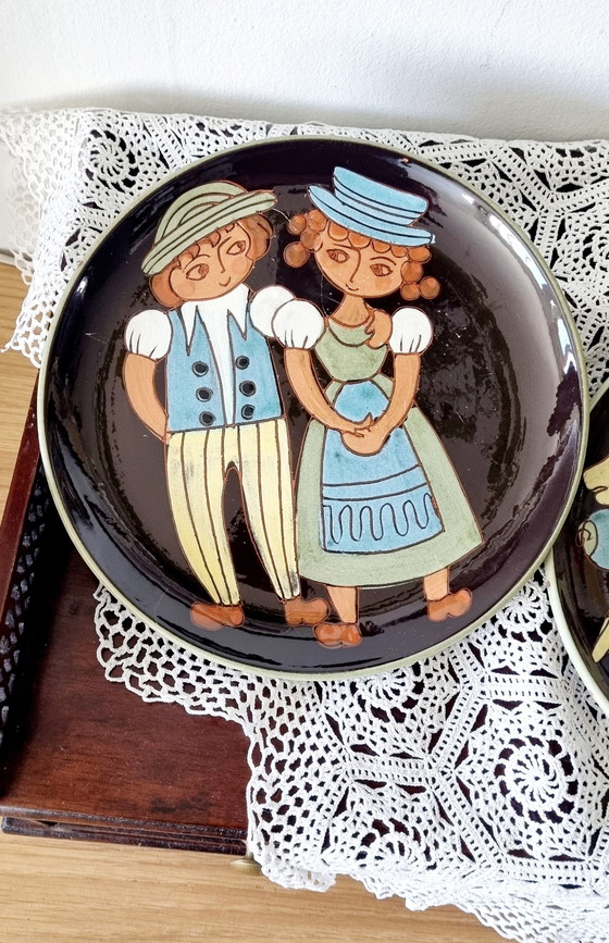 Image 1 of Vintage Swiss Arnold Zanher Ceramic Plate Set of 4