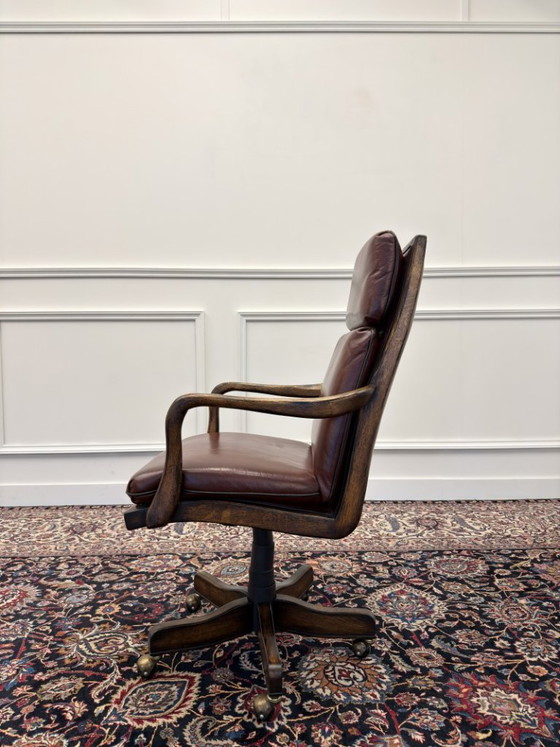 Sedia da ufficio Chesterfield classica inglese rosso bordeaux – Sedie da ufficio, Leather, Wood (photo 4 of 7)