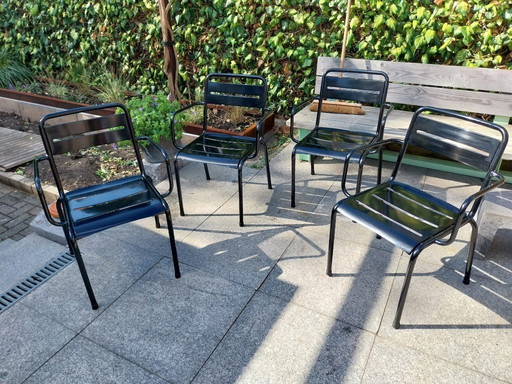 4 EMU star garden chairs