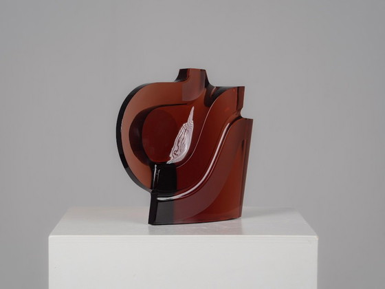 Escultura geométrica abstracta en vidrio, Países Bajos, década de 1980. – Arte en vidrio, Glass (photo 3 of 8)
