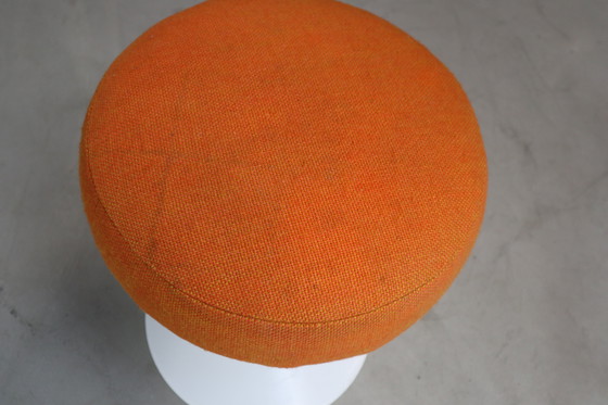 Image 1 of Pair of Eero Saarinen Tulip Stools for Knoll International, 1970's
