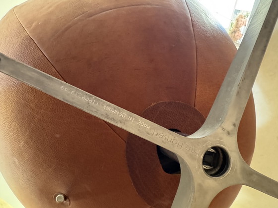 Image 1 of Arne Jacobsen Egg Chair – Fritz Hansen – Vintage leer donker walnoot – Designklassieker