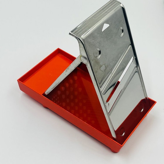 Brabantia Vintage Alles-Rasp Grater – Kitchen accessories, Plastic, Metal (photo 5 of 8)