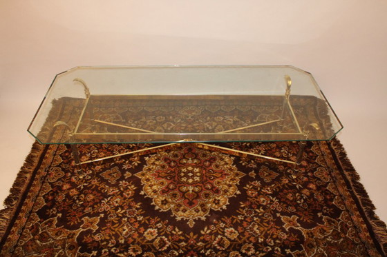 Image 1 of Beautiful French vintage coffee table / center table