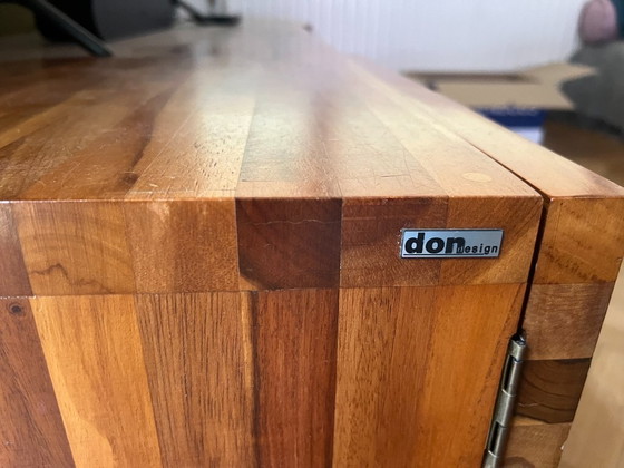 Image 1 of Massivholz-TV-Schrank