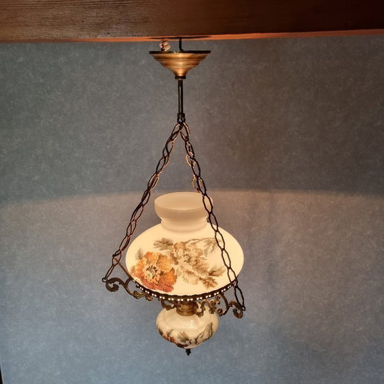 Image 1 of Lustre laiton et opaline à décors florales années 1970