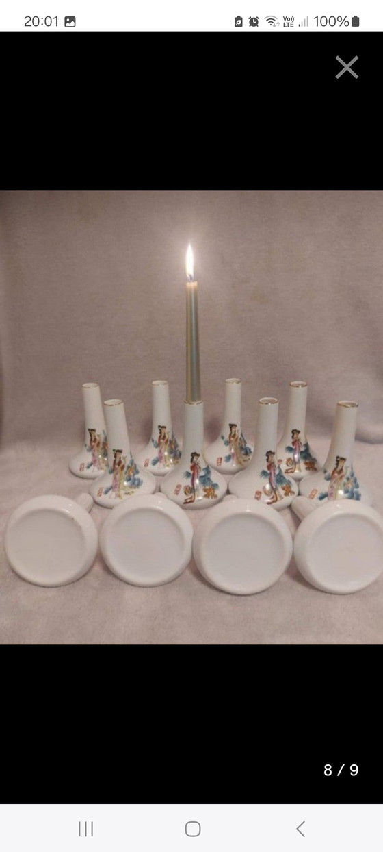 25 Chinese Minivaasjes Of Minikandelaar – Vazen, Porcelain (photo 5 of 8)
