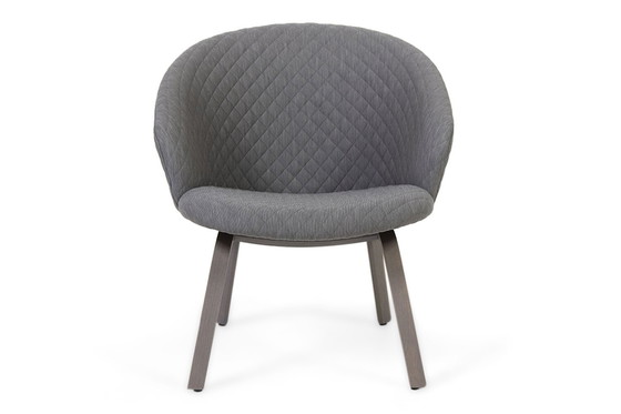 Image 1 of Arco Close Lounge B armchair