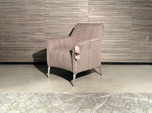Leolux Mayuro armchair