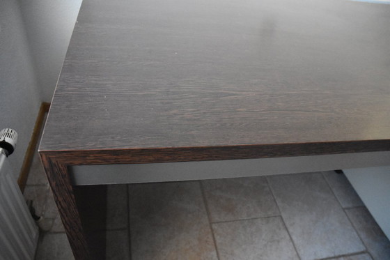 Image 1 of Stevige Houten en Metalen Bureau / Tafel