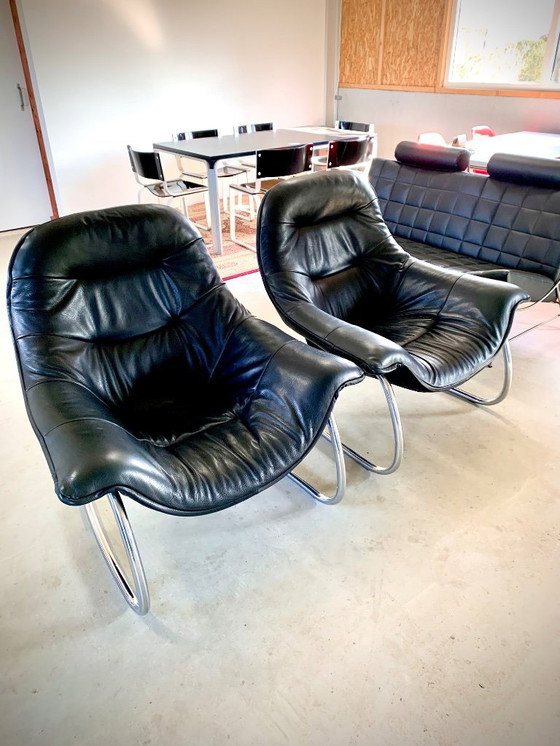 Image 1 of 2 fauteuils Tobias Gerard van den Berg 