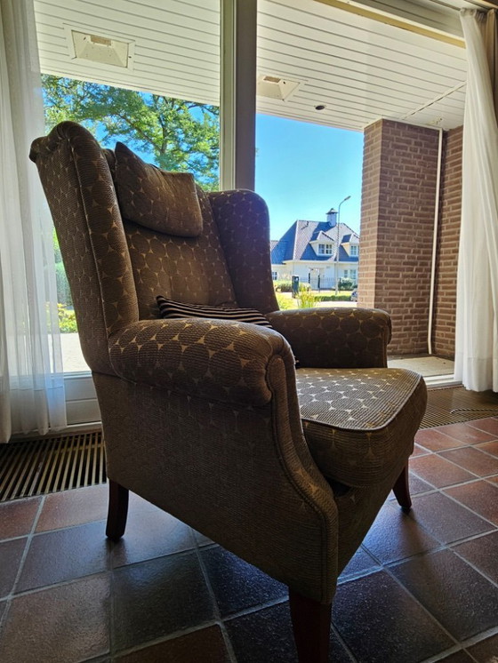 Image 1 of Mooie en zeer degelijke fauteuil te koop