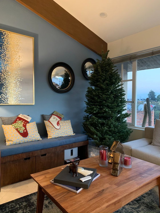 Image 1 of lift-top coffee table in solid Tzalam wood