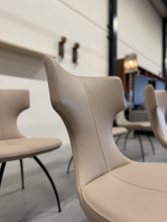 Image 1 of 6 Leolux Callas Eetkamerstoelen Raffino Dove