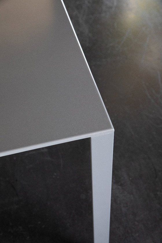 Image 1 of Jean Nouvel – Minimalist design table – 140 × 140 cm