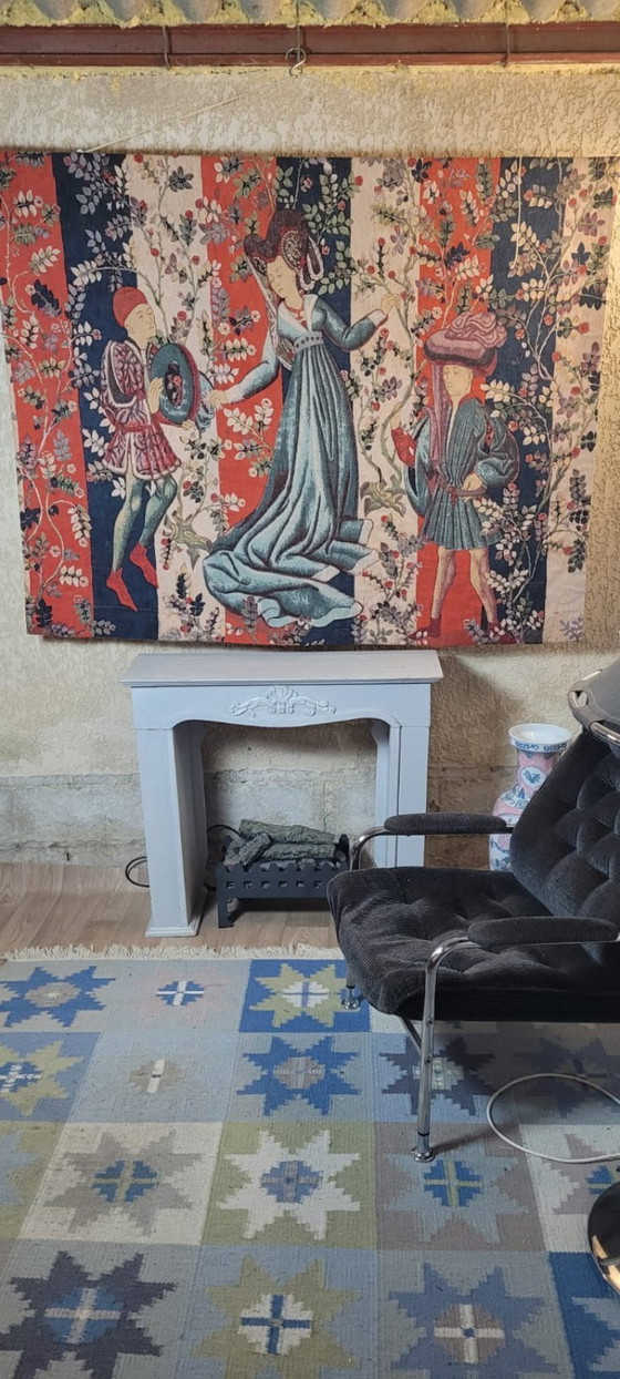Image 1 of Aubusson tapestry "The Rose Dance" – Robert Four – 15th-century reproduction